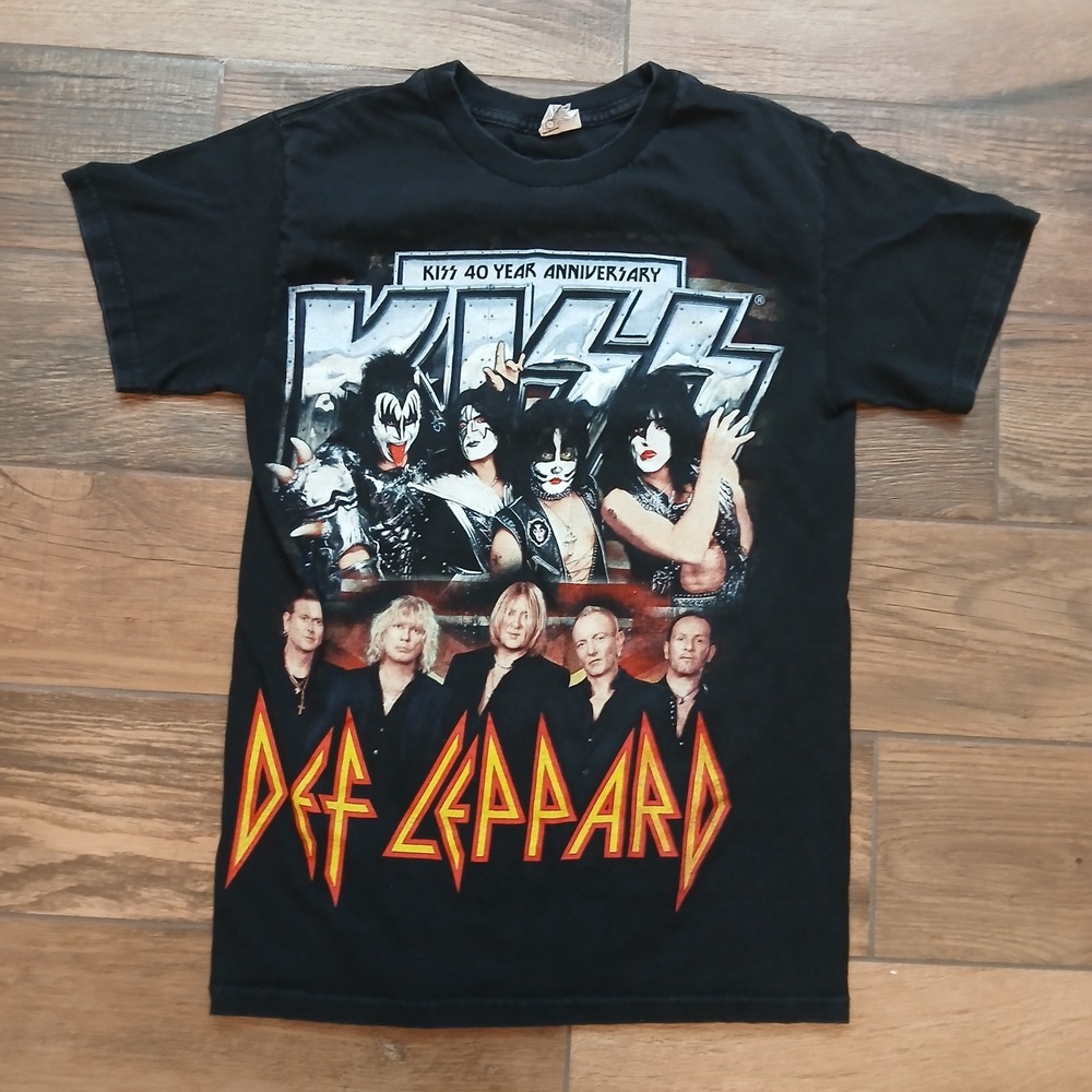 Kiss Def Leppard Shirt Mens Small Black AAA Band 2014 Tour 40 Year Anniversary